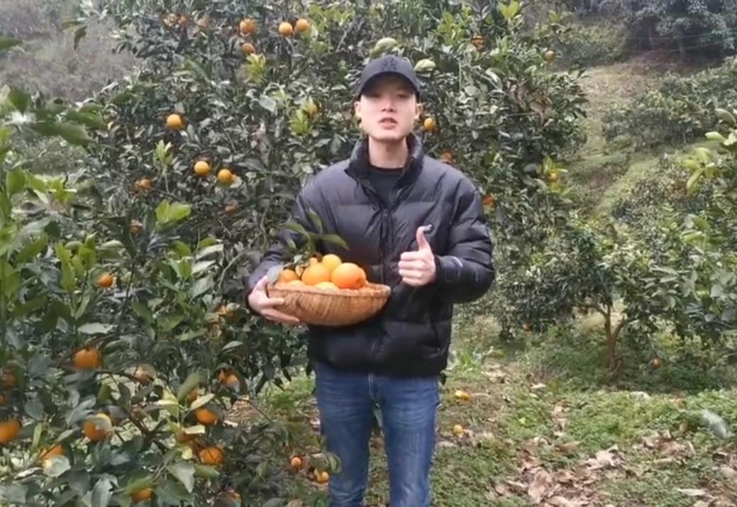 滕俊標(biāo)：大學(xué)生“新農(nóng)人”，靠電商在家鄉(xiāng)做出一番事業(yè)